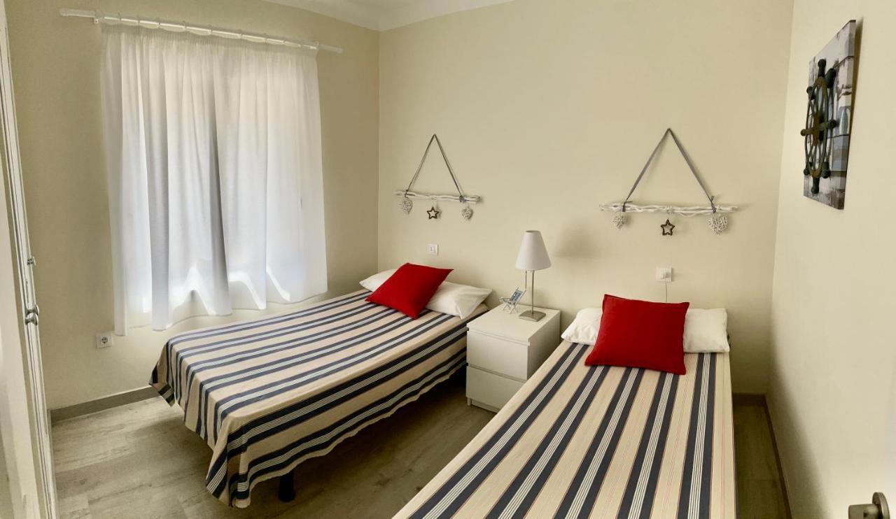 Apartament Grifeu Llança Exteriér fotografie
